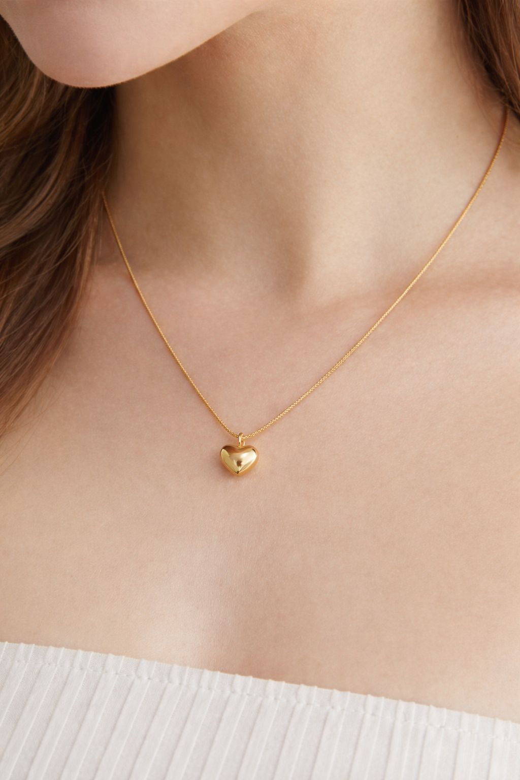 Anti-Tarnish Gold Heart Necklace – Waterproof & Minimal