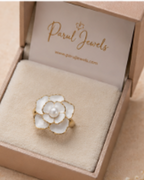 White Daisy Flower Ring